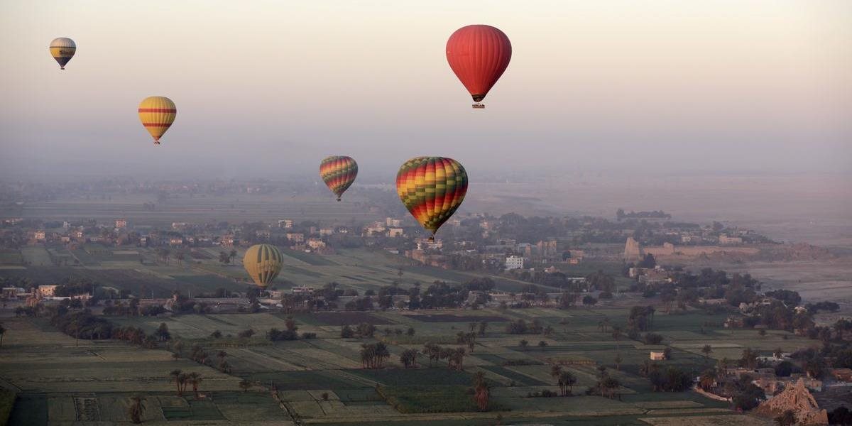 49 ľudí sa zranilo pri pristávaní vyhliadkových balónov v Turecku