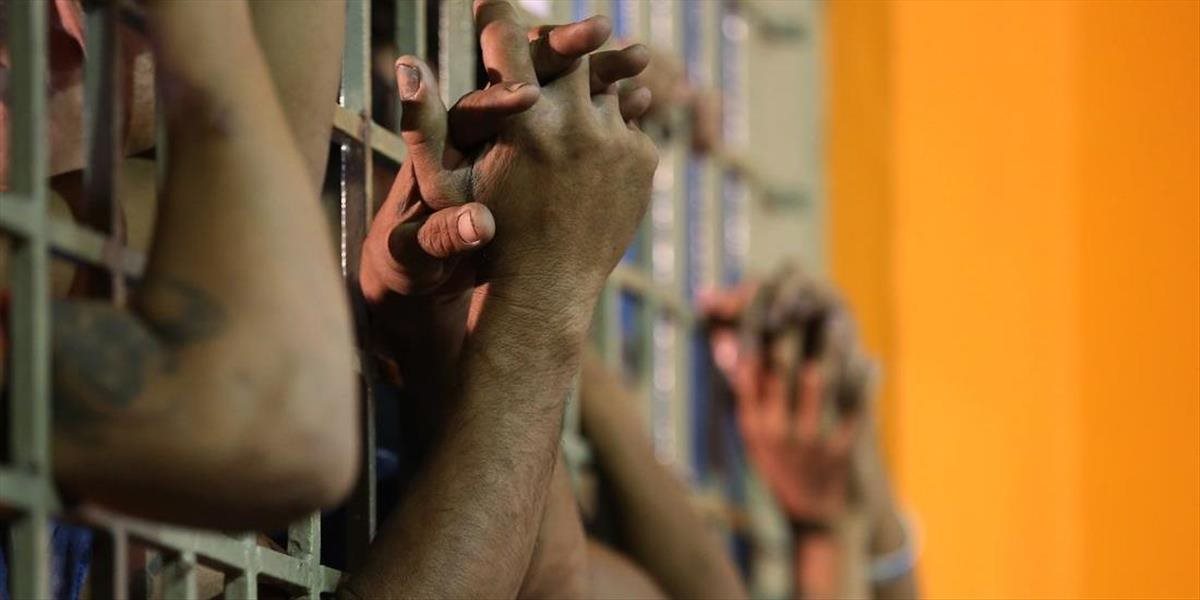 Rada Európy: Počet väzňov v Európe klesá, ale preplnené cely zostávajú