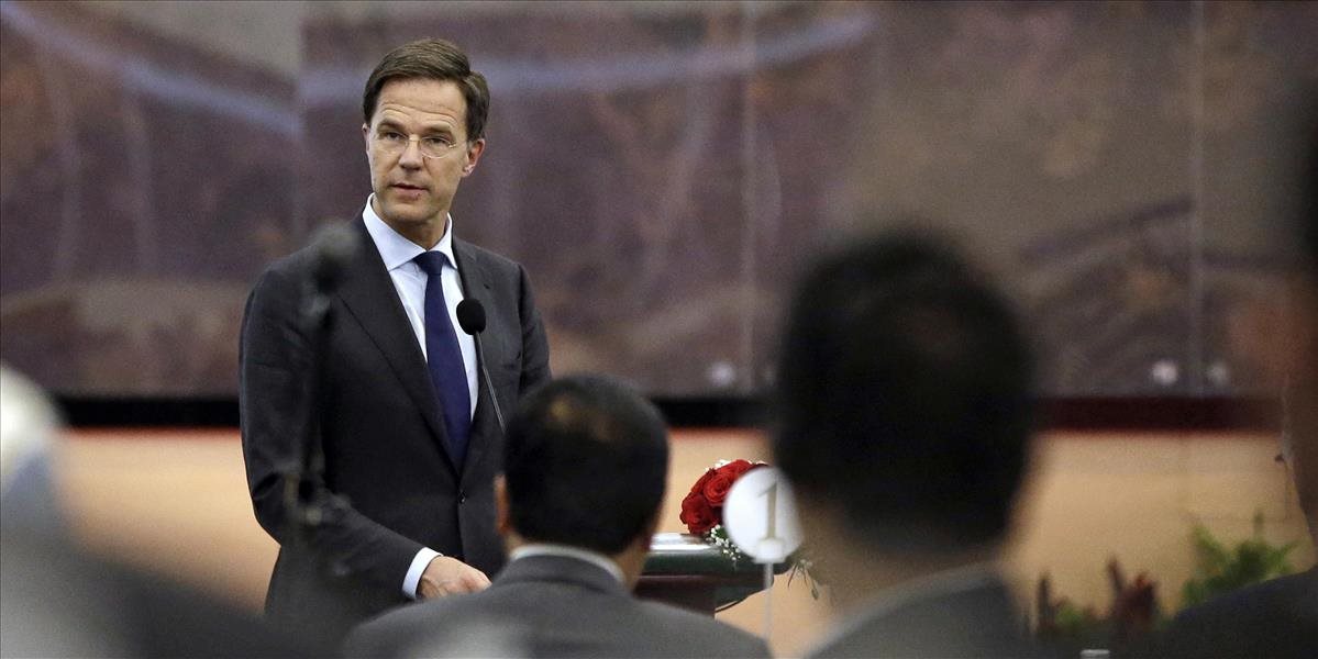 Holandský premiér ponúkol rezignáciu svojej vlády