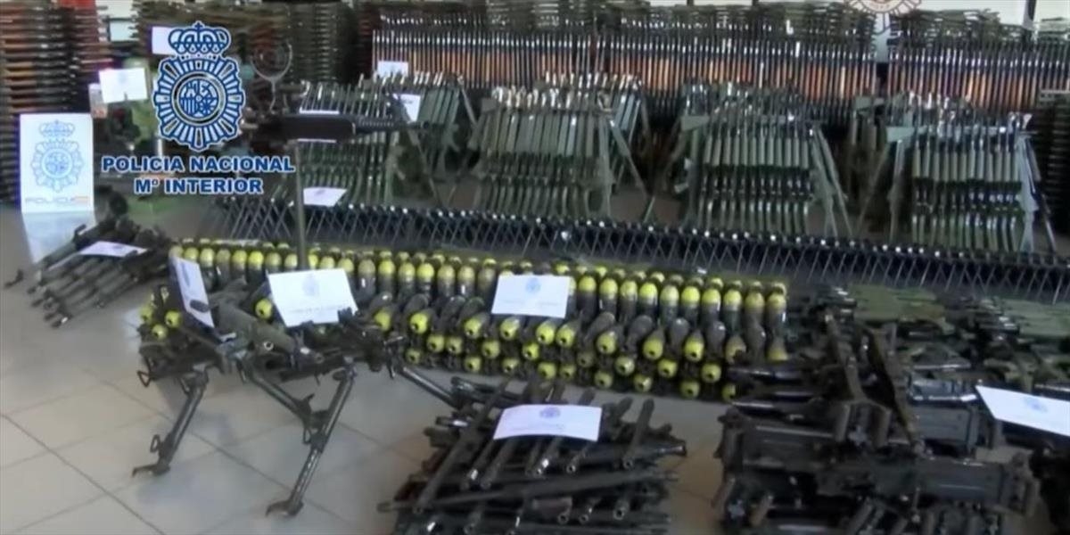 VIDEO V Španielsku objavili skrýšu: Bolo v nej obrovské množstvo zbraní!