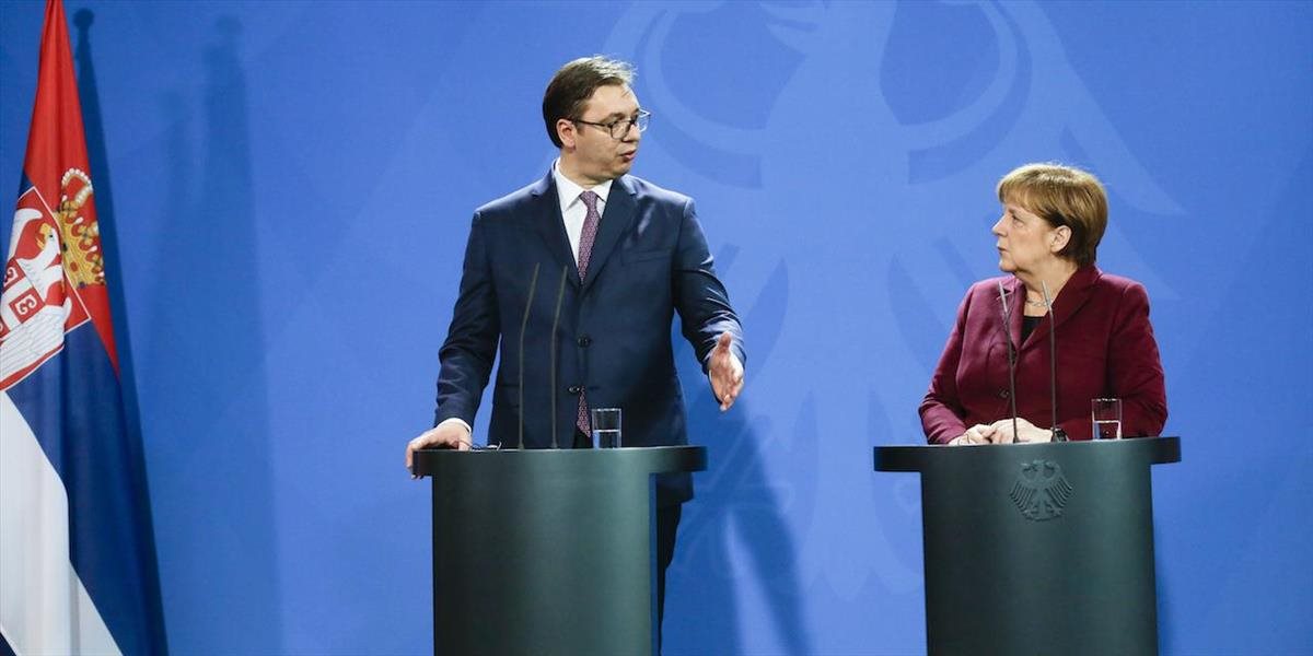 Merkelová rokovala so srbským premiérom Vučičom o migračnej kríze