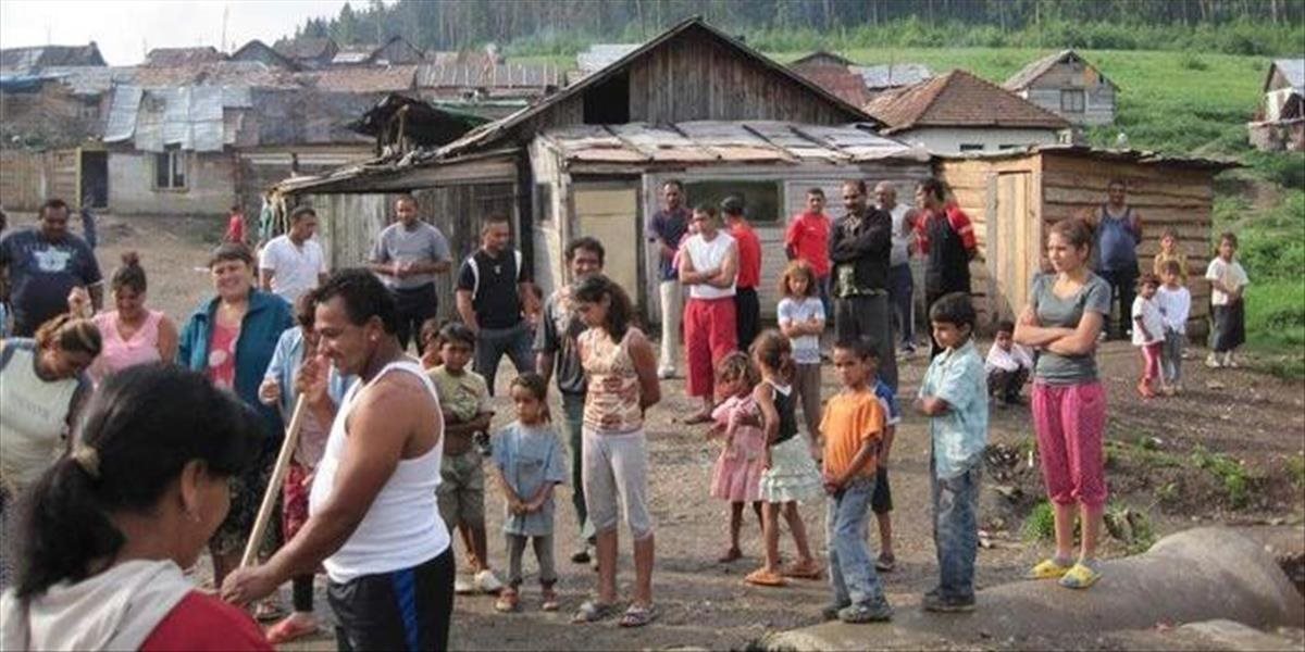 Zákon o pozemkových úpravách má pomôcť vysporiadať pozemky pod obydliami Rómov