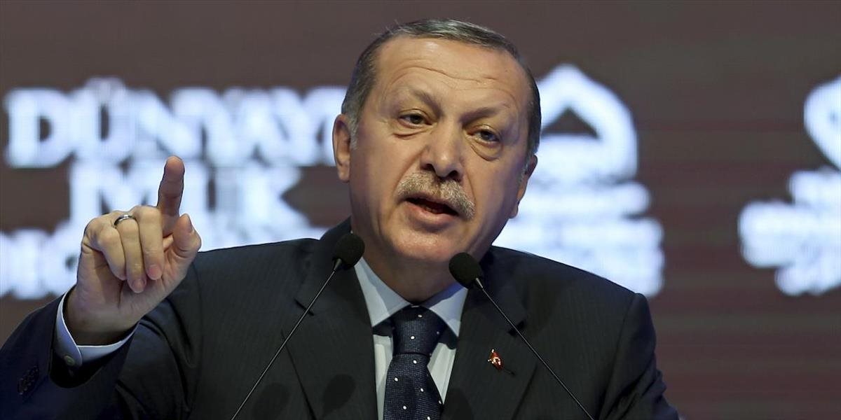 Erdogan pohrozil zrušením migračnej dohody medzi EÚ a Ankarou