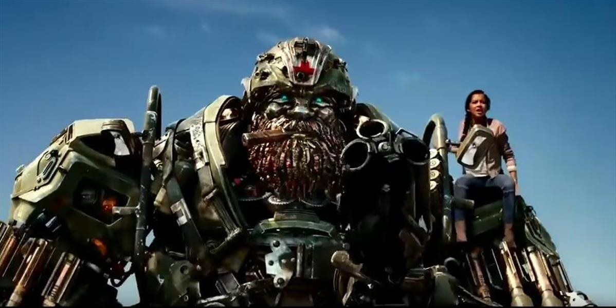 Zverejnili ďalší trailer filmu Transformers: Posledný rytier