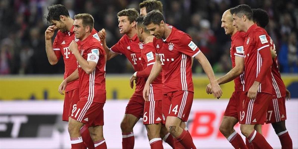Bayern Mníchov už s 13-bodovým náskokom na čele bundesligy, debut Bénesa
