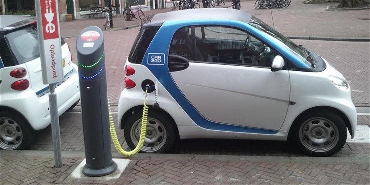 Elektromobily budú v Trnave parkovať lacnejšie