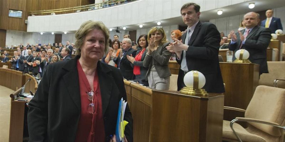 FOTO Poslanci zobrali na vedomie poslednú správu ombudsmanky Dubovcovej