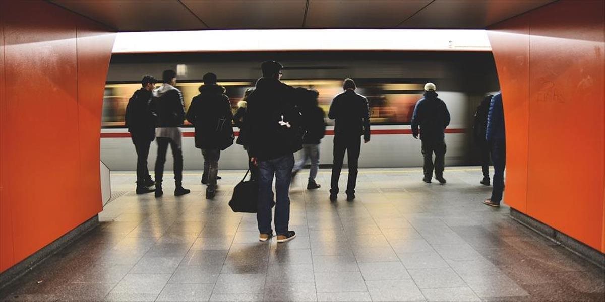 Zmodernizovaná súprava metra v Budapešti sa pokazila už na druhý deň