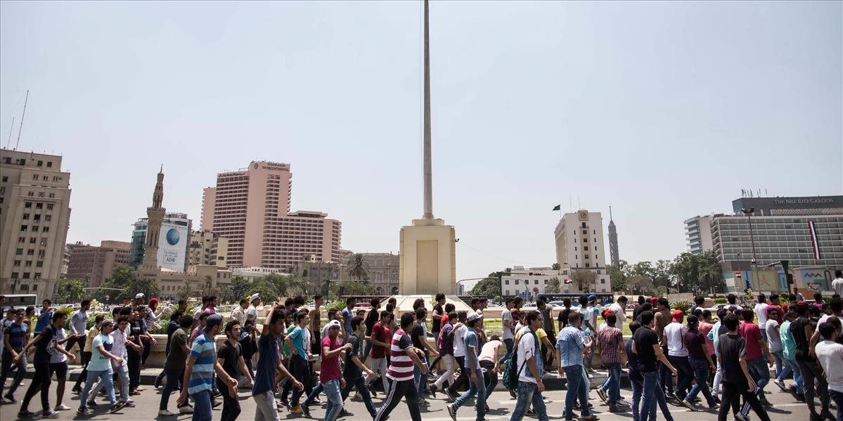 Takmer 100 študentov sa v Egypte otrávilo z jedla, ktoré im sprostredkovala vláda
