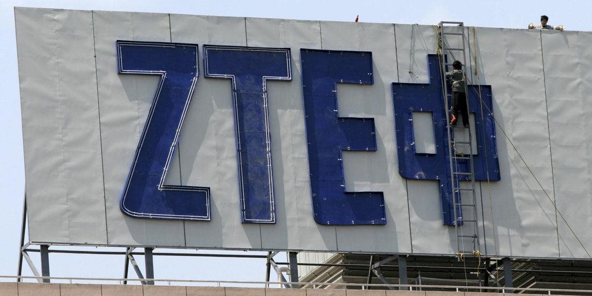 Najväčšií výrobca telekomunikačných zariadení ZTE, bol usvedčený z nelegálneho exportu