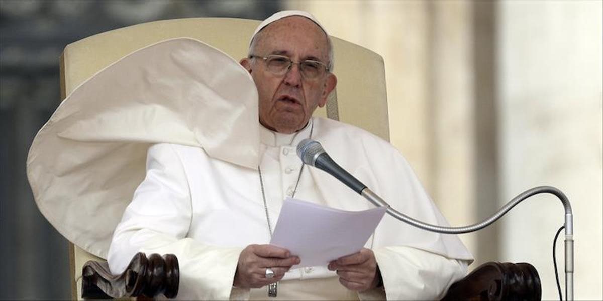 Pápež súhlasil so svätorečením súrodencov z portugalskej Fatimy