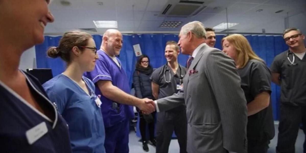 VIDEO Princ Charles navštívil v nemocnici ľudí zranených pri stredajšom útoku