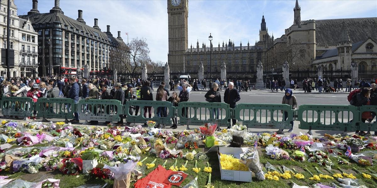Britská polícia si stále myslí, že útočník z londýnskeho Westminsteru bol sám