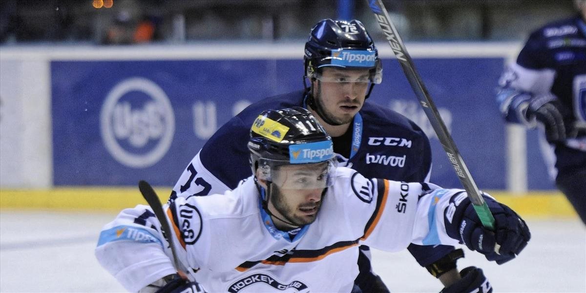 Hokej-TL: Varga po ataku Kozáka so zlomeným nosom, liečiť sa bude mesiac