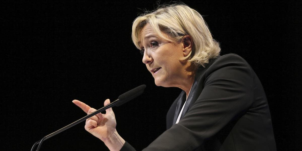 Le Penová sľubuje demisiu z prezidentského úradu, ak Francúzi odmietnu odchod z eurozóny