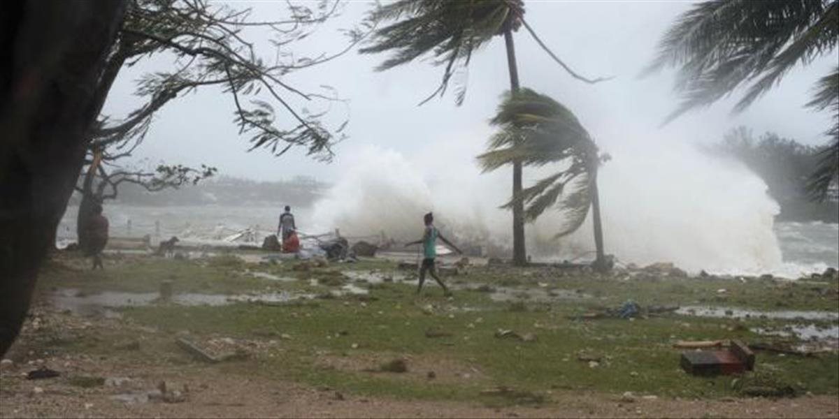 Pobrežie Queenslandu zasiahol silný cyklón Debbie