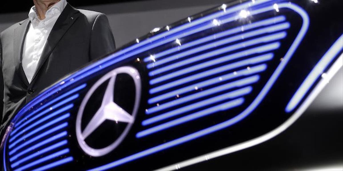 Audi a Mercedes zvolávajú v Číne takmer milión vozidiel