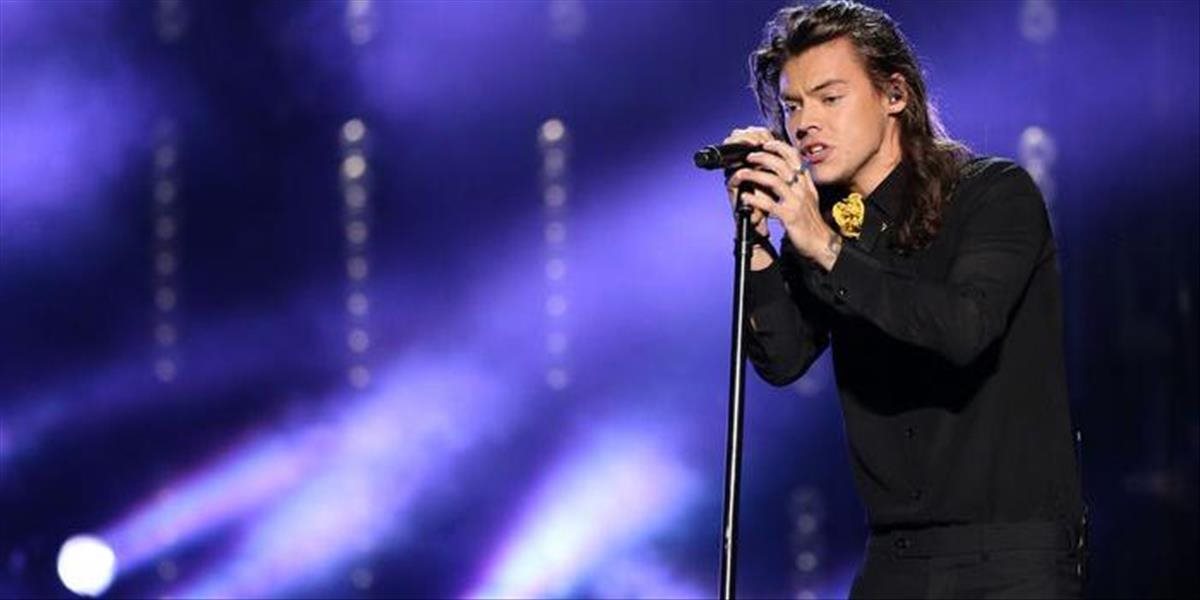 VIDEO Spevák Harry Styles prezradil názov debutového sólového singla