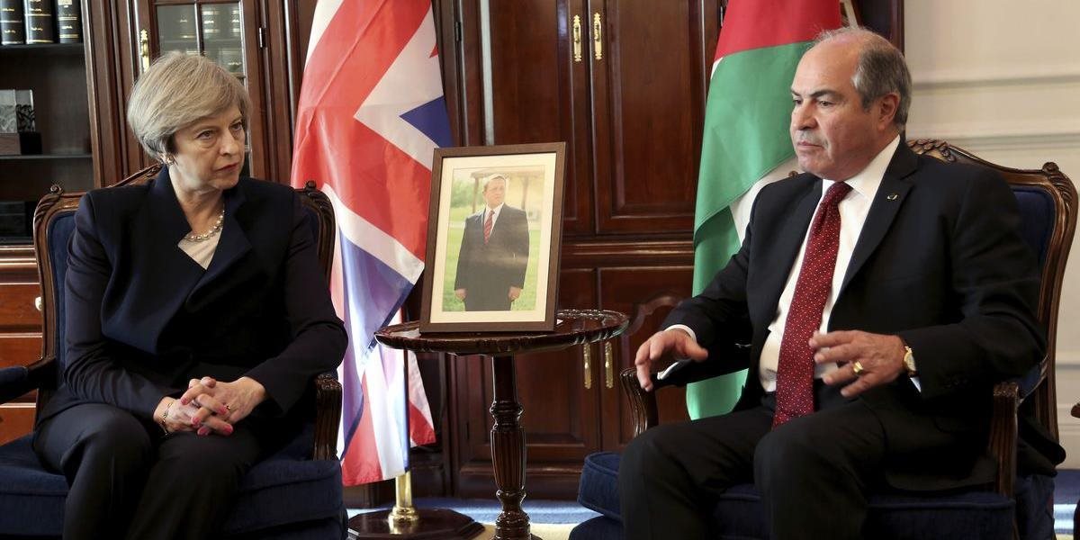 Premiérka Mayová rokuje v Jordánsku o posilnení spolupráce v boji proti teroristom