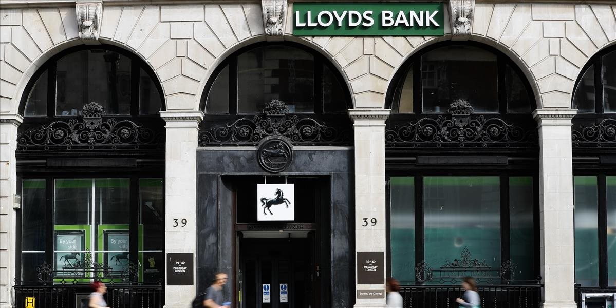 Lloyds Banking Group zatvorí 100 pobočiek, o prácu prídu stovky ľudí