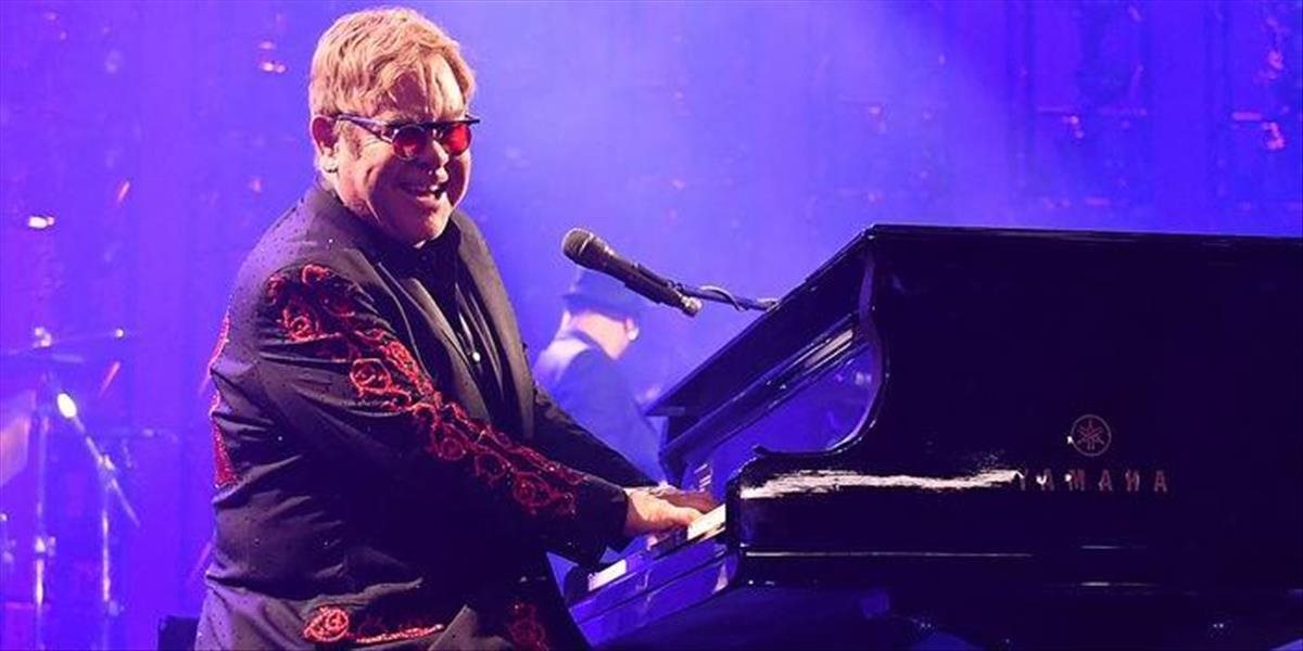 VIDEO Spevák Elton John vydá reedíciu živého albumu 11-17-70