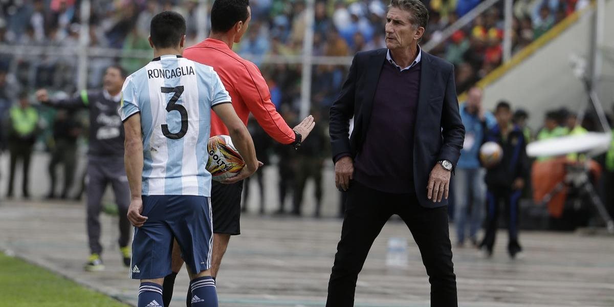 Argentína znovu mení trénera, Bauza nevydržal ani rok