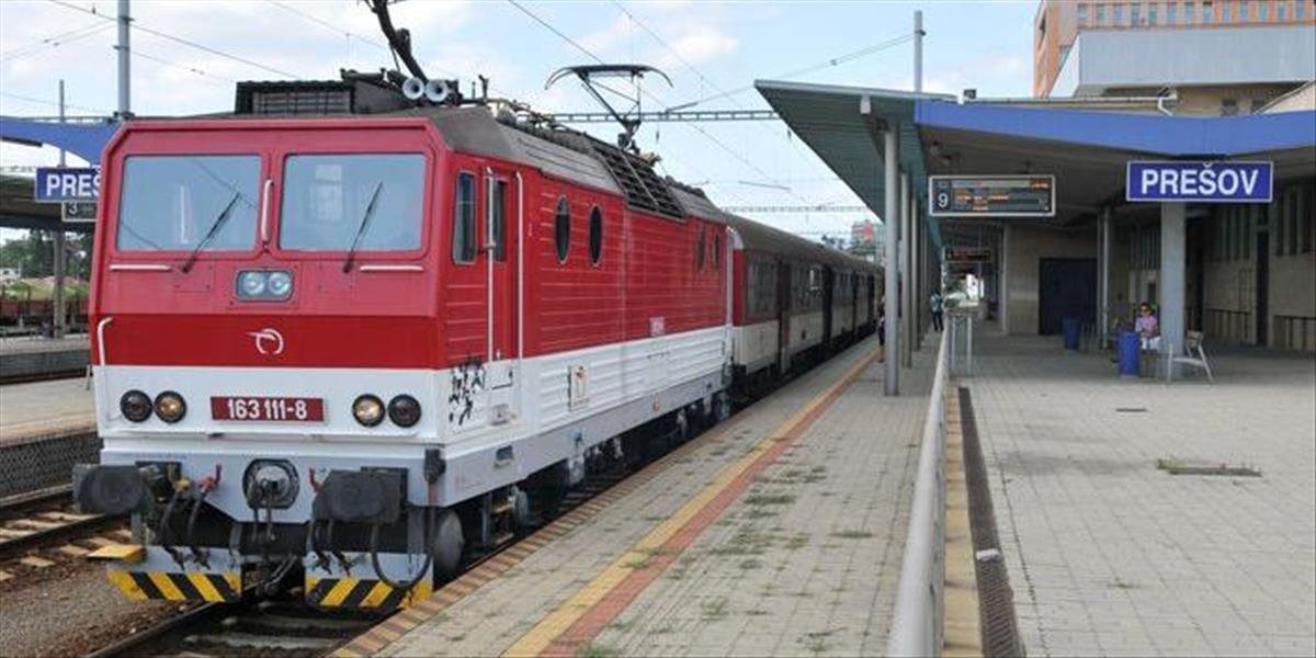 Vlaky IC z Bratislavy do Košíc sú už na Zelený štvrtok takmer vypredané