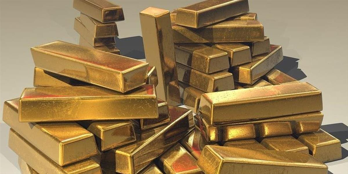 Cena zlata vzrástla na tohtoročné maximum