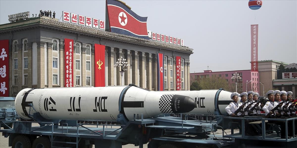 Severná Kórea vyhlásila, že je pripravená odpovedať jadrovými útokmi