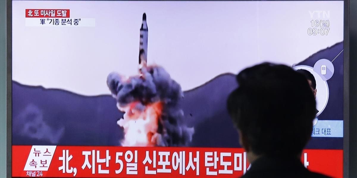 Severná Kórea odpálila raketu: Explodovala hneď pri štarte