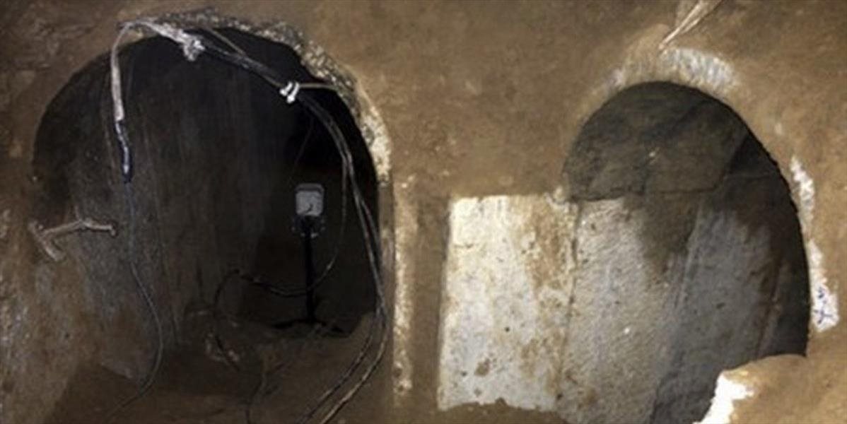 Pri zrútení tunela v pásme Gazy zahynul militant z Brigád Izaddína Kasáma