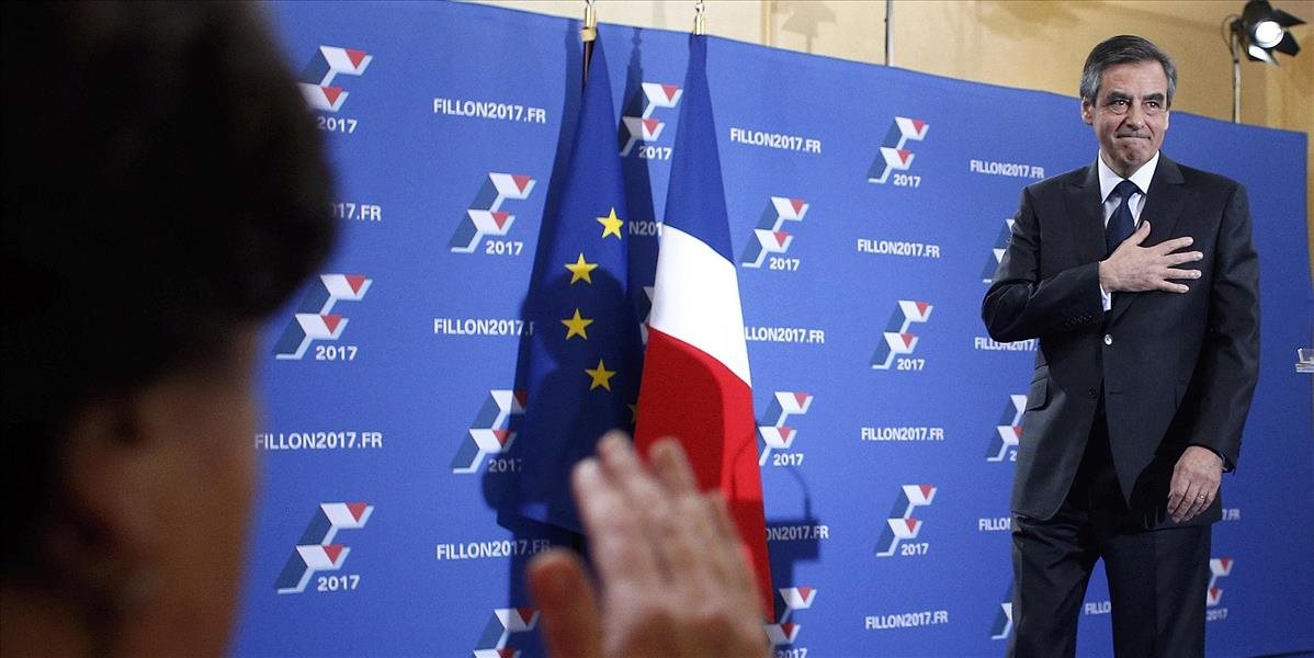 Poznáme favoritov pred francúzskymi voľbami, Fillon sa drží v popredí napriek škandálom