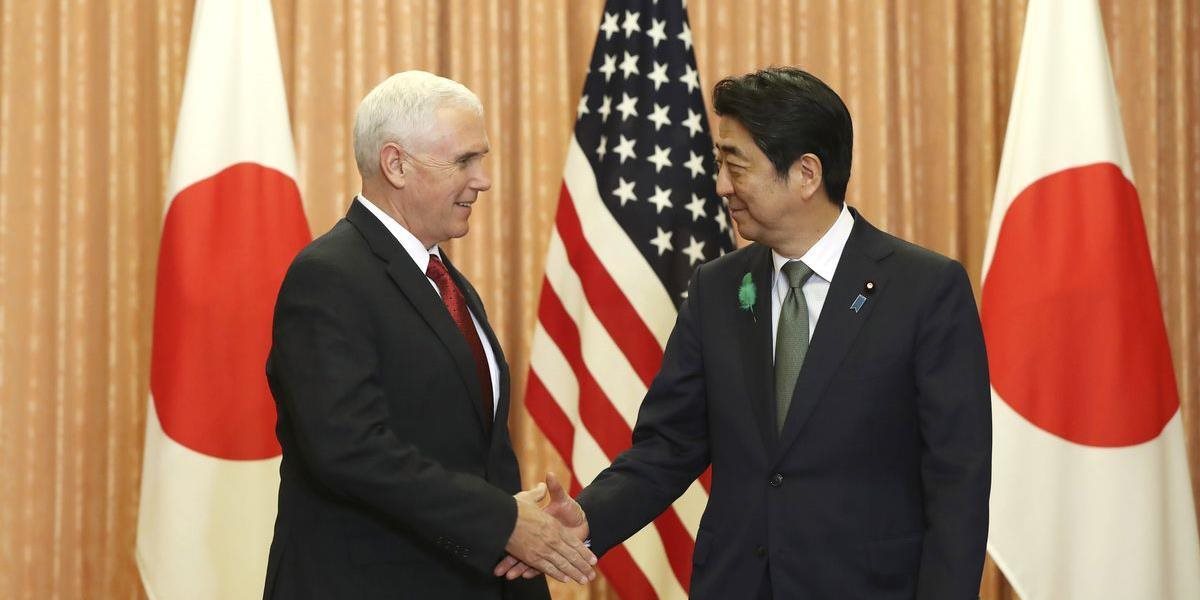Americký viceprezident Pence dnes pricestval do Japonska na dôležité obchodné rokovania
