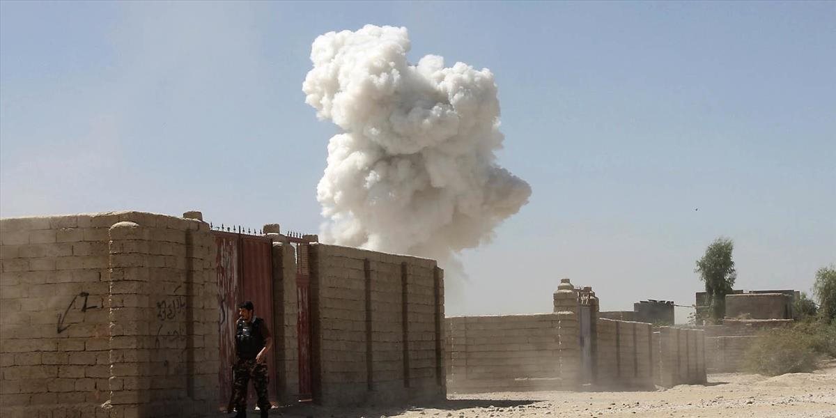 USA na Afganistan opäť zhodili superbombu, zabila aj islamistov z Indie