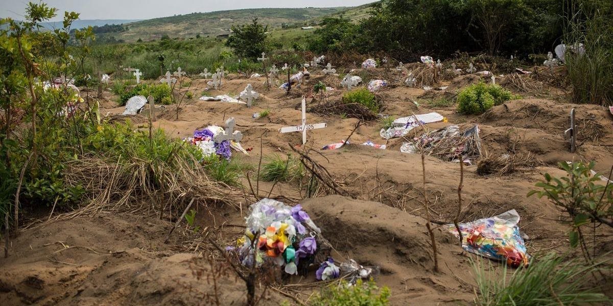 Vyšetrovatelia OSN objavili v Konžskej demokratickej republike desiatky masových hrobov