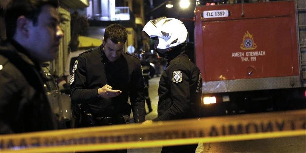 Pred bankou v Aténach včera večer explodovala nálož, na útok upozornil anonym