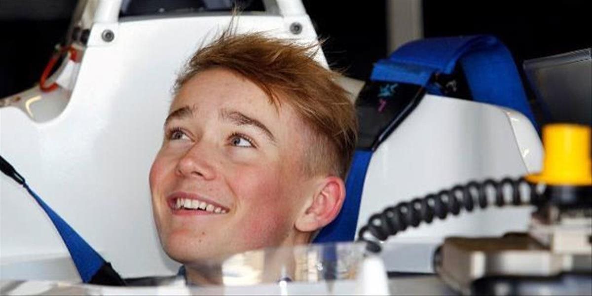 Mladý britský pretekár prišiel pri havárii o obe dolné končatiny, zostáva v umelom spánku