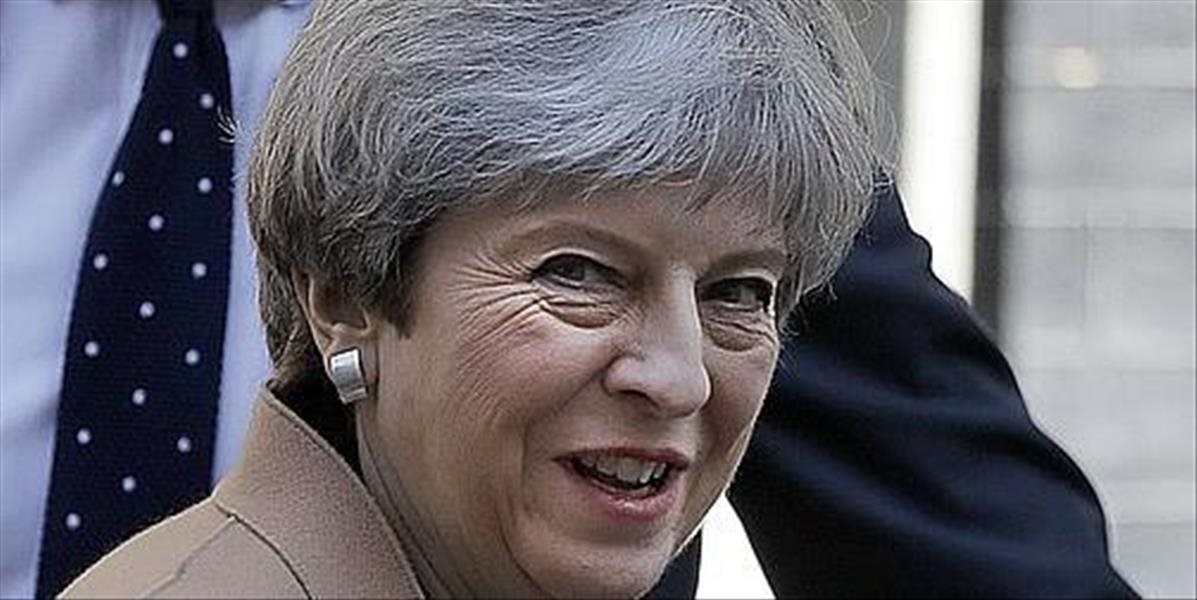 Mayová pozvala na budúci týždeň Junckera do Londýna, budú hovoriť o brexite