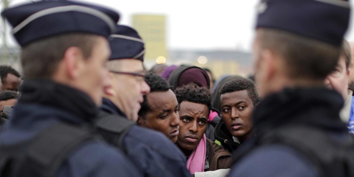 Belgicko každoročne vyhostí tisíce ilegálnych migrantov, aj napriek tomu v krajine stúpa kriminalita