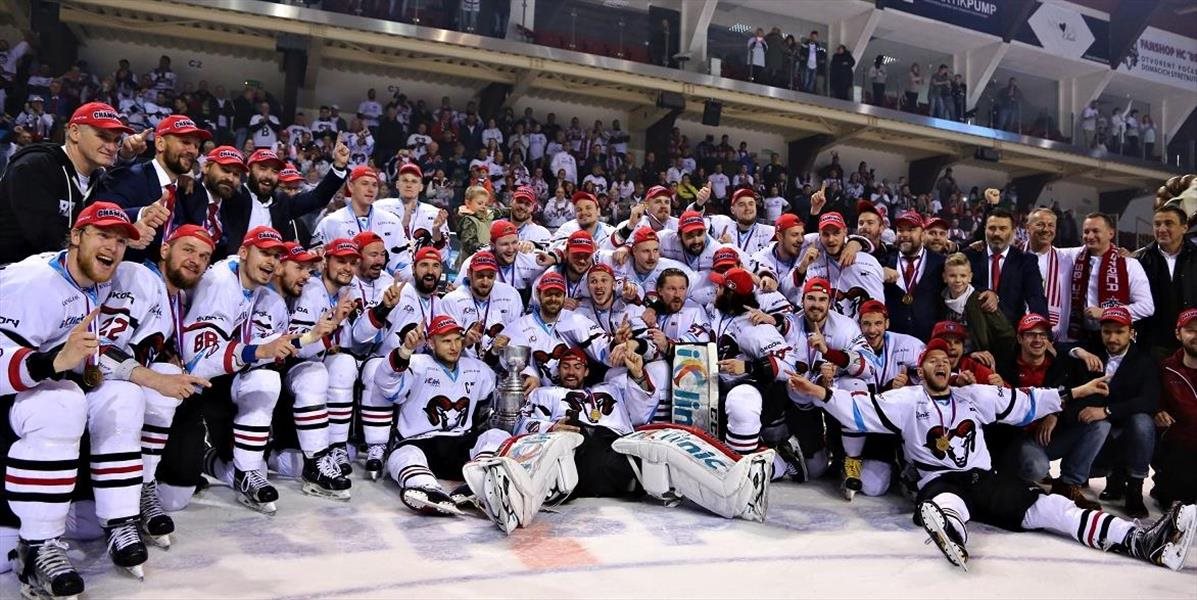 Bystričania oslavovali premiérový titul v hokejovej Tipsport Lige