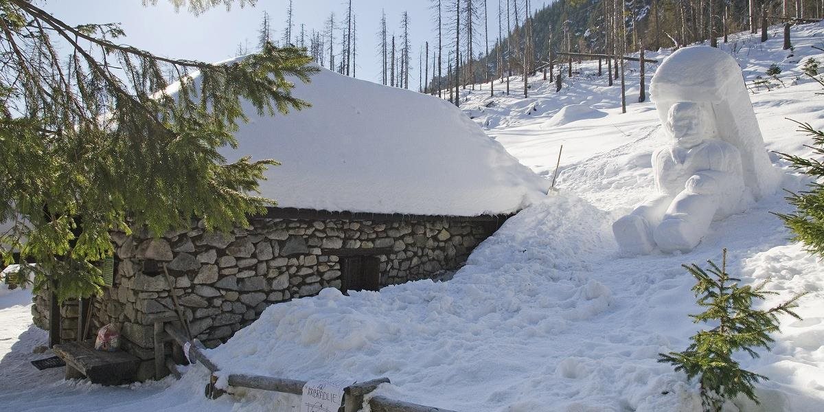 Snehová pokrývka sa stabilizuje, na horách je však stále lavínové nebezpečenstvo