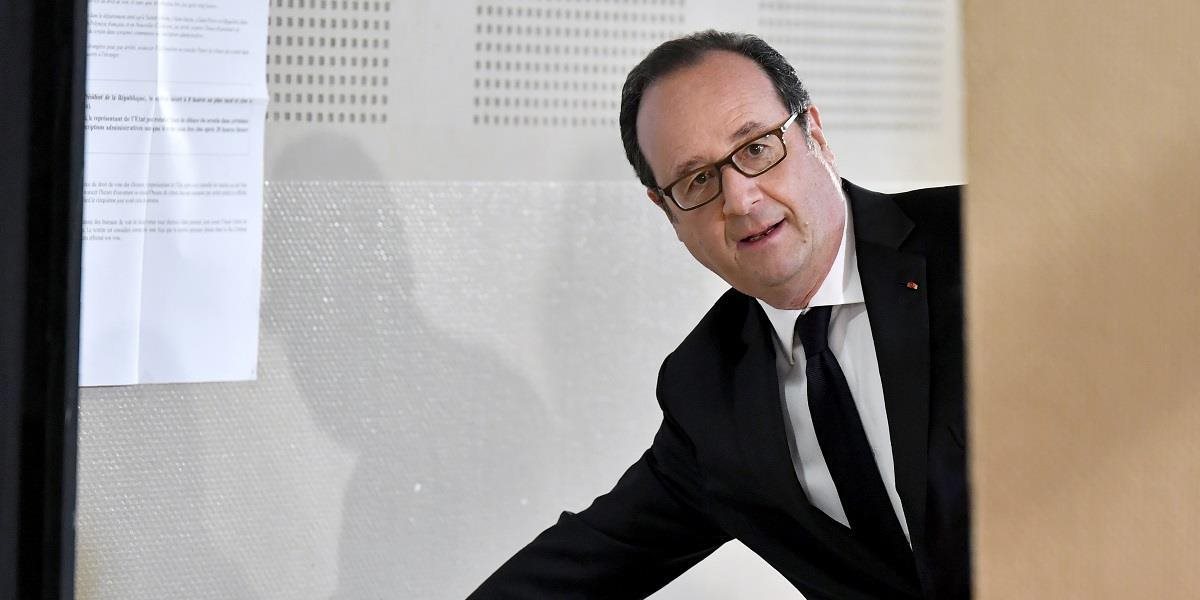 Hollande vyzval Francúzov, aby išli voliť v prezidentských voľbách