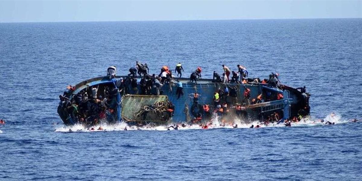Pri prevrátení rybárskeho člna zahynulo 17 žien zo Senegalu