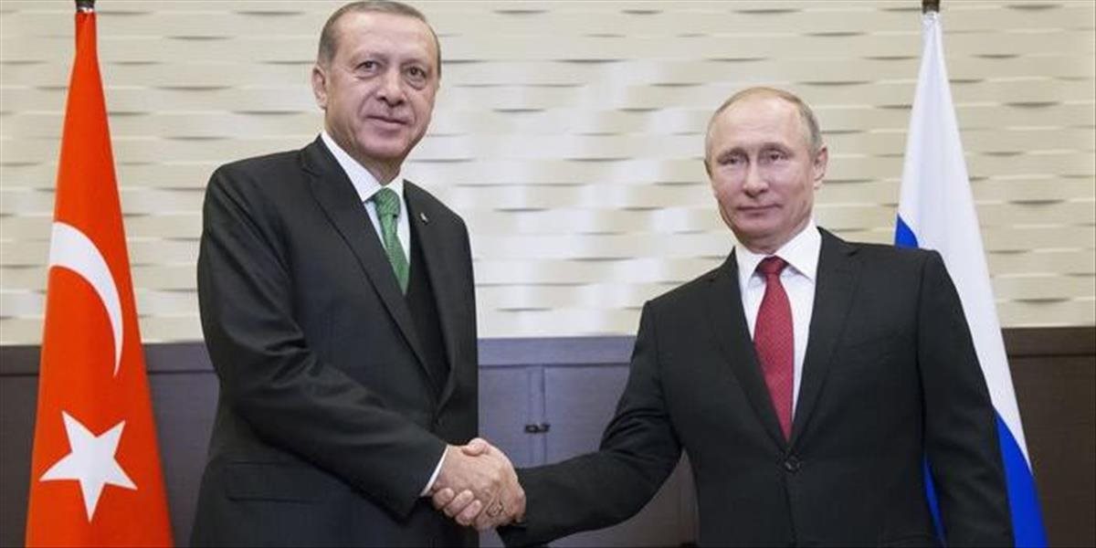 Putin privítal v Soči tureckého lídra Erdogana na rozhovoroch o Sýrii
