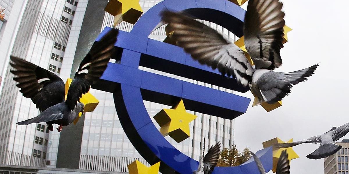 České firmy prechádzajú na euro, chcú sa tak priblížiť eurozóne