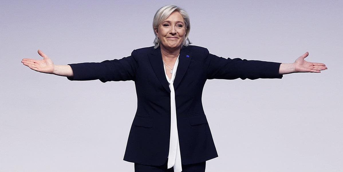 Le Penová priznala porážku, chce reformu FN a chystá sa na parlamentné voľby