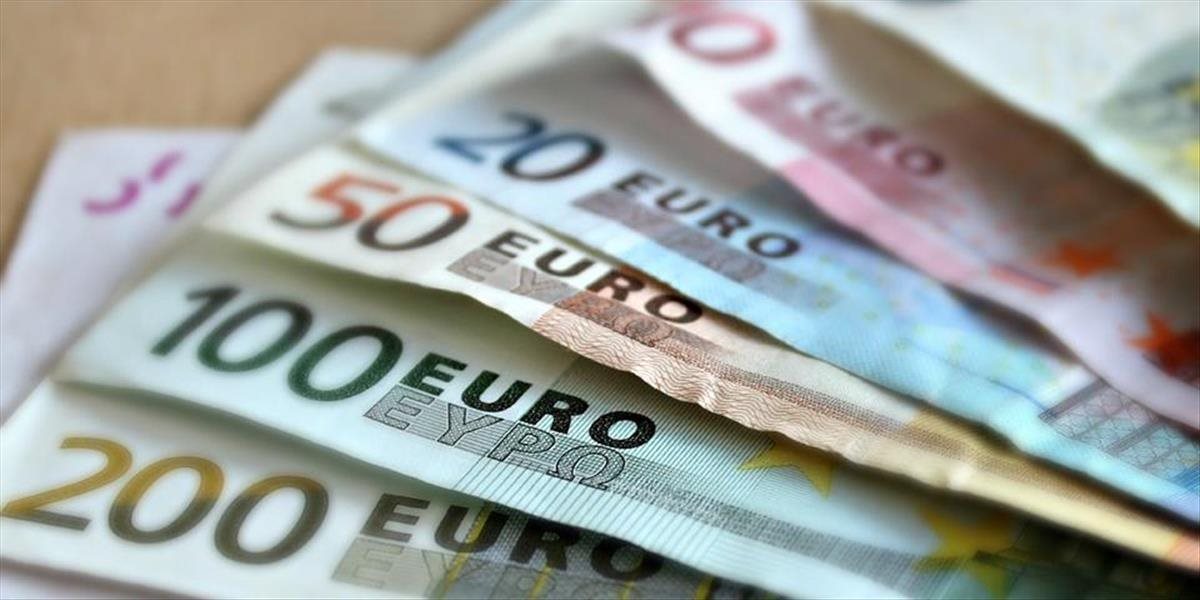 Seniori si v minulom mesiaci polepšili, priemerný dôchodok sa vyšplhal na sumu 427 eur