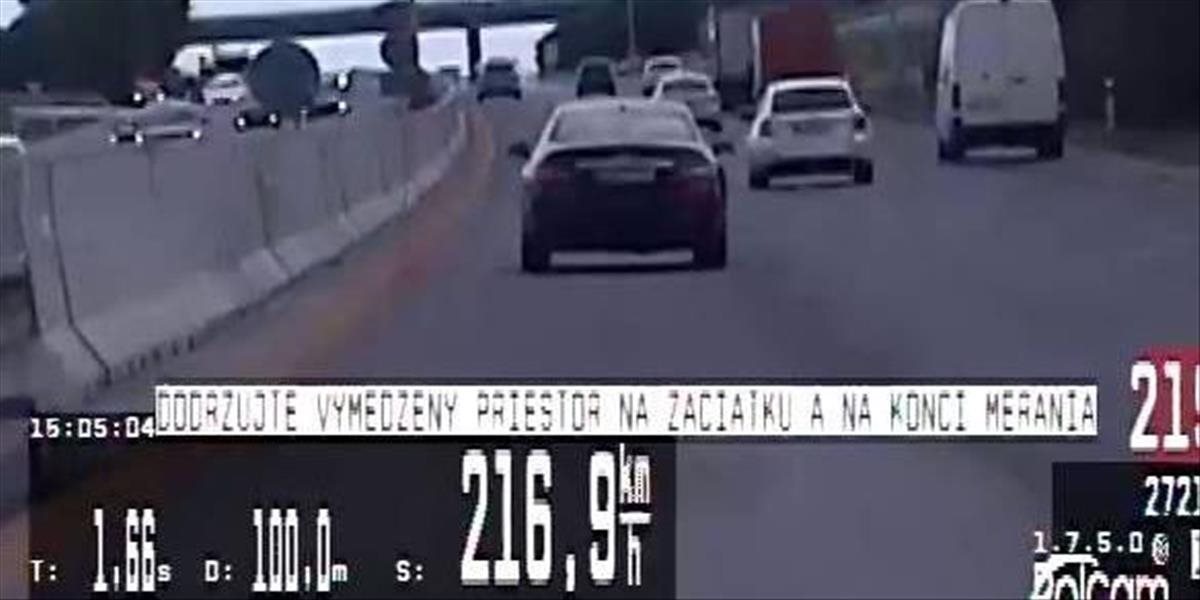 Vodičovi namerala na diaľnici 216 km/h, dostal pokutu 800 eur