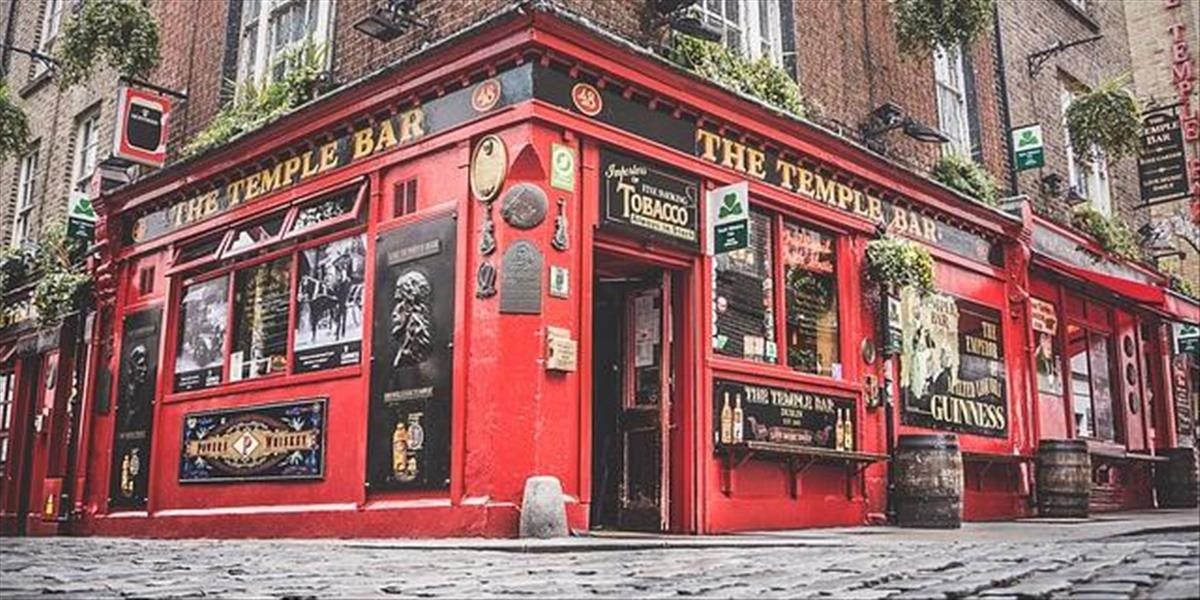 Írske bary a puby sa môžu stať ďalšou obeťou brexitu