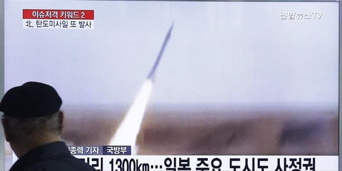 AKTUALIZÁCIA Severná Kórea vypálila balistickú strelu